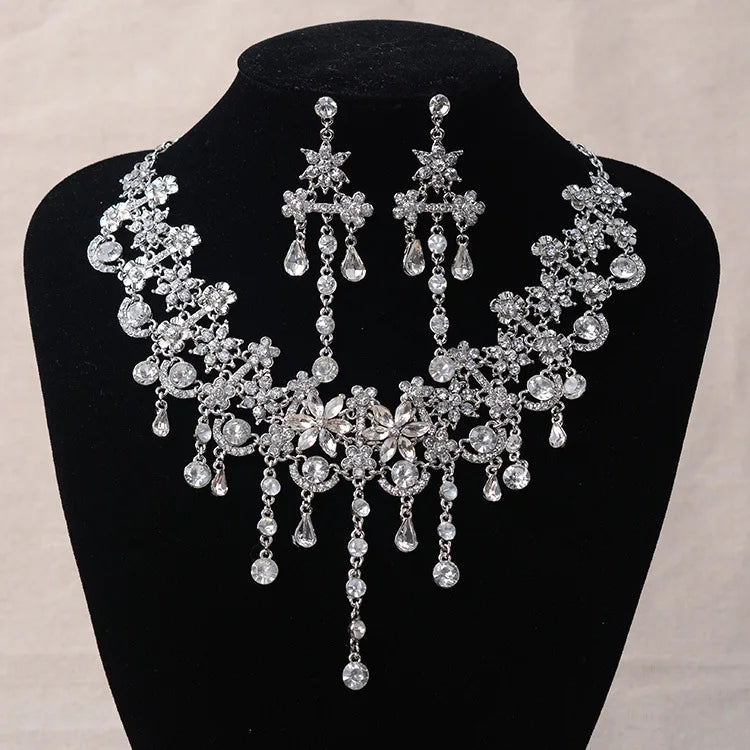 Ensemble de bijoux de mariée de luxe pour femmes, couleur argent, fleurs en cristal, collier, boucle d'oreille, strass, diadème, accessoires de mariage