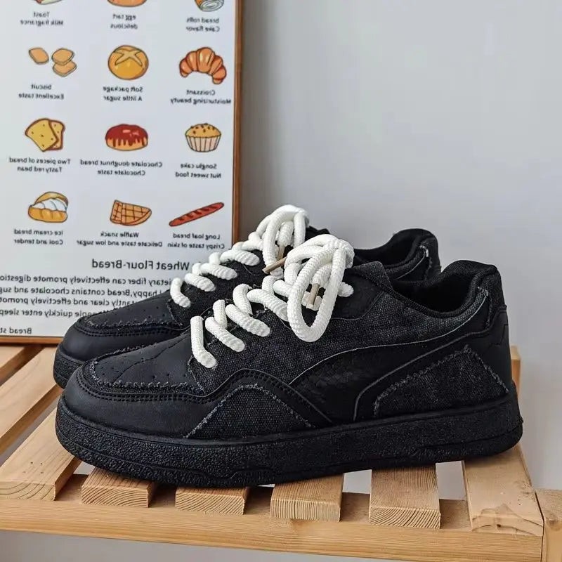 Chaussures de sport pour hommes, à la mode et luxueuses, couleur unie, bout rond, fond plat, semelle épaisse, confortables, nouvelle collection