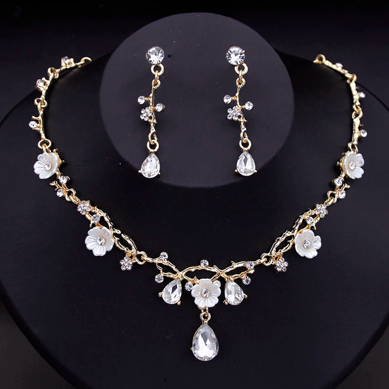 Magnifiques ensembles de bijoux de mariée en cristal pour femmes, collier ras du cou à fleurs de luxe, boucles d'oreilles, robe de mariée, ensembles de colliers de mariée à la mode