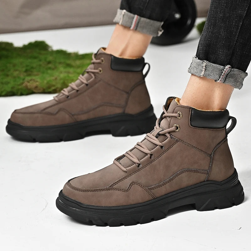 Chaussures montantes pour hommes pour l'automne et l'hiver, design confortable et simple, chaussures quotidiennes pour le bureau et les voyages en plein air