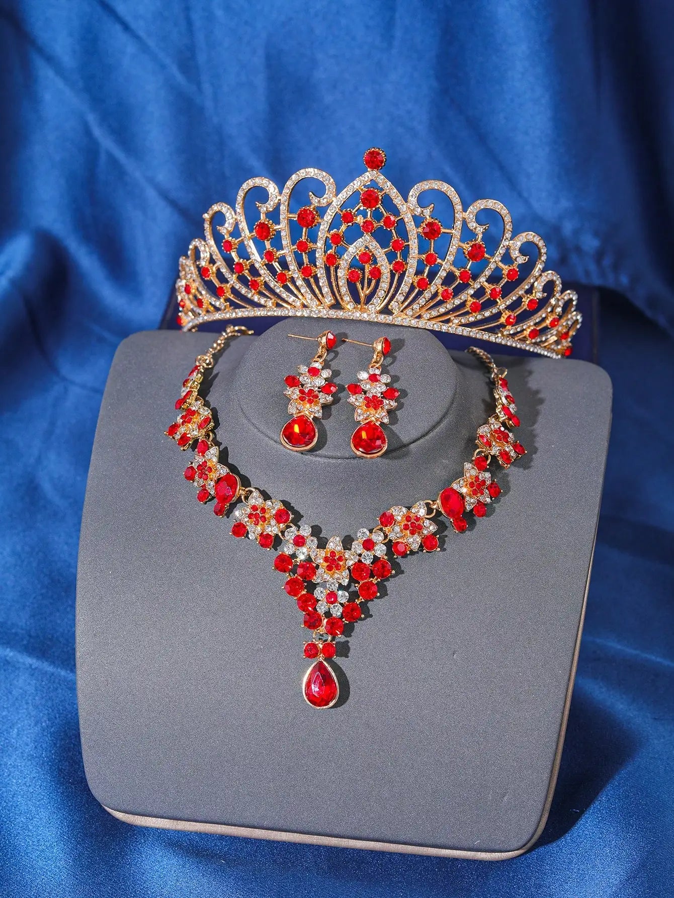 Ensemble de bijoux Champagne pour femmes, reine royale, couronne de mariage, collier diadème, boucles d'oreilles, accessoires de mariage élégants