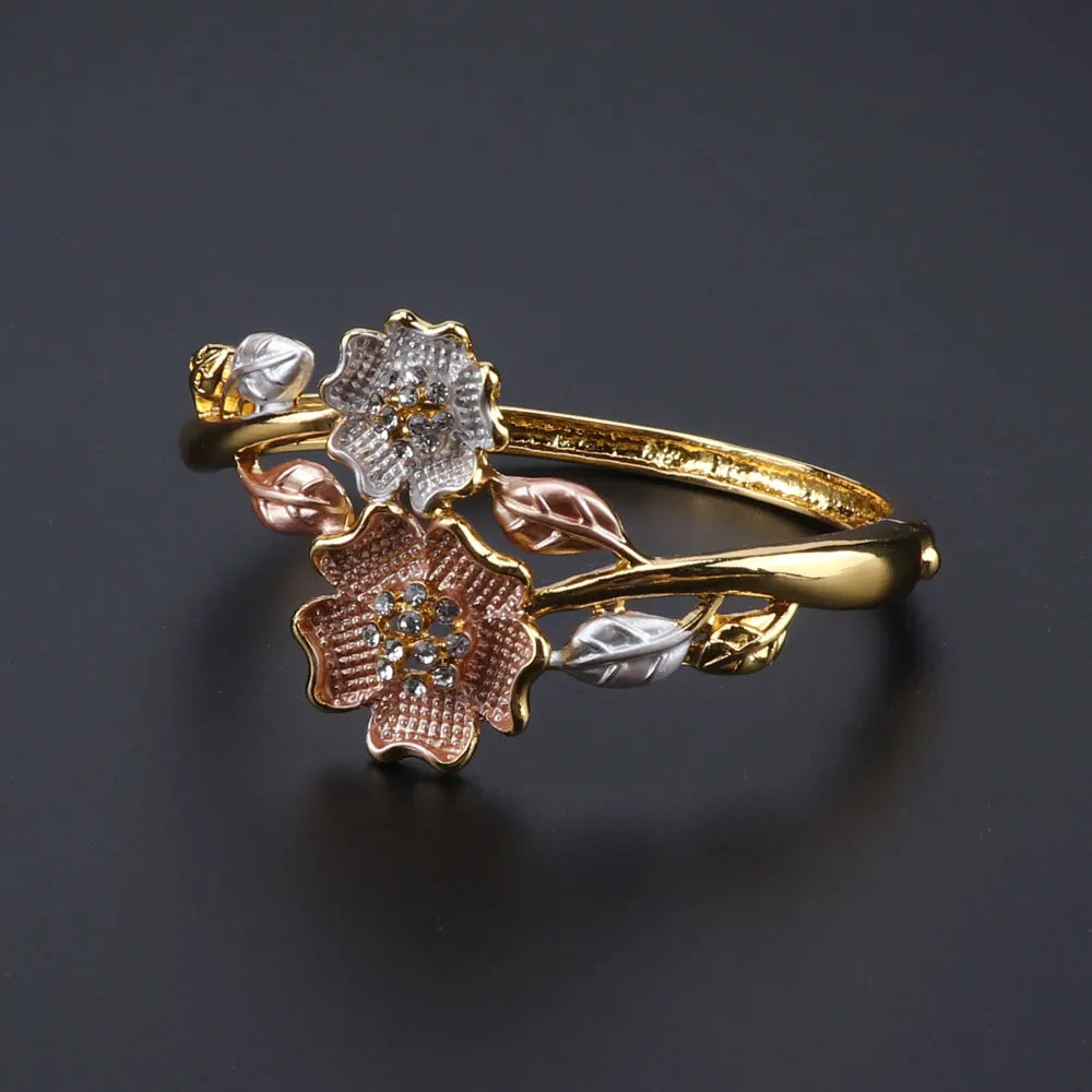 Ensemble de bijoux de dubaï pour femme, accessoires de robe de mariée, couleur or, collier en forme de fleur, boucles d'oreilles, Bracelet, bague